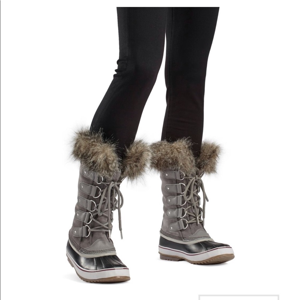 Women’s Sorels Mid Calf Winter Boots